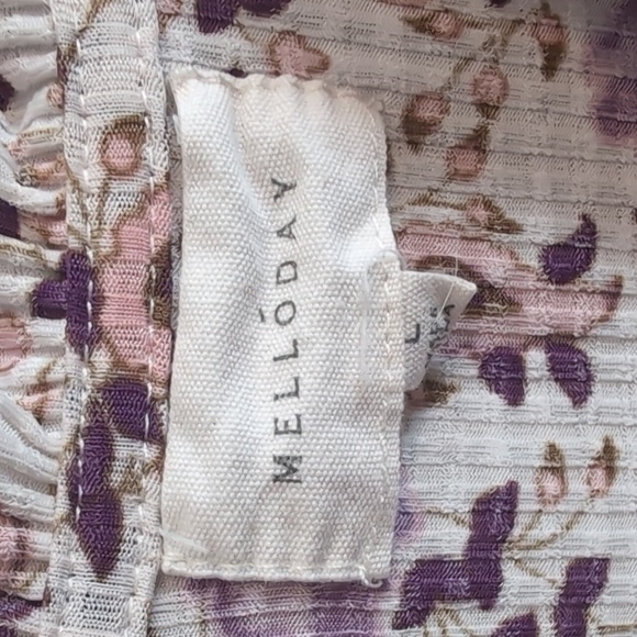 Melloday Floral Ribbed Top - Picture 6 of 7